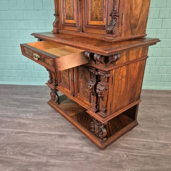 Tabernakelschrank Buffetschrank Gründerzeit 1880 Nussbaum – Bild 24