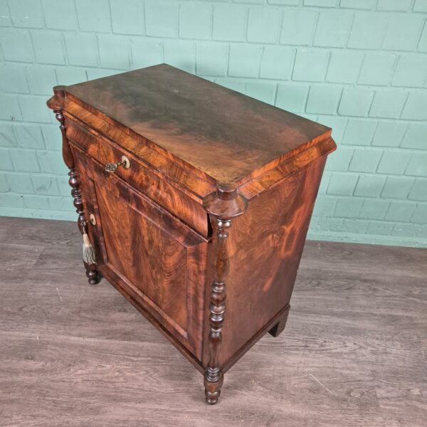 Beistellschrank Anrichte Biedermeier 1850 Mahagoni – Bild 7
