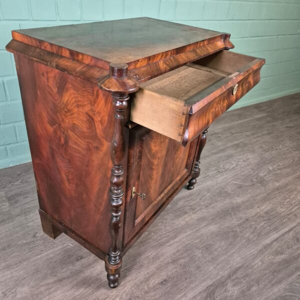 Beistellschrank Anrichte Biedermeier 1850 Mahagoni – Bild 12