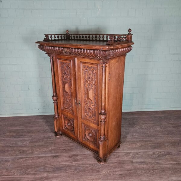 Vertiko Gründerzeit 1880 Eiche