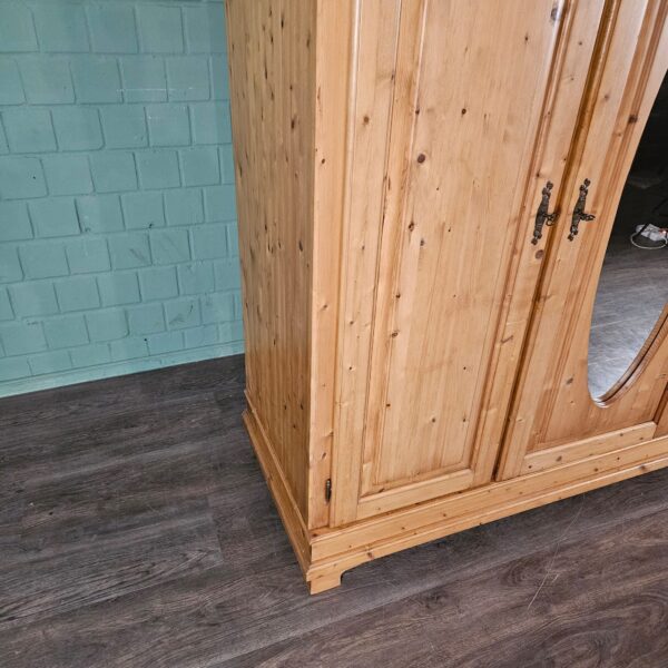 Kleiderschrank Schrank 1,65 m Kiefer – Bild 5
