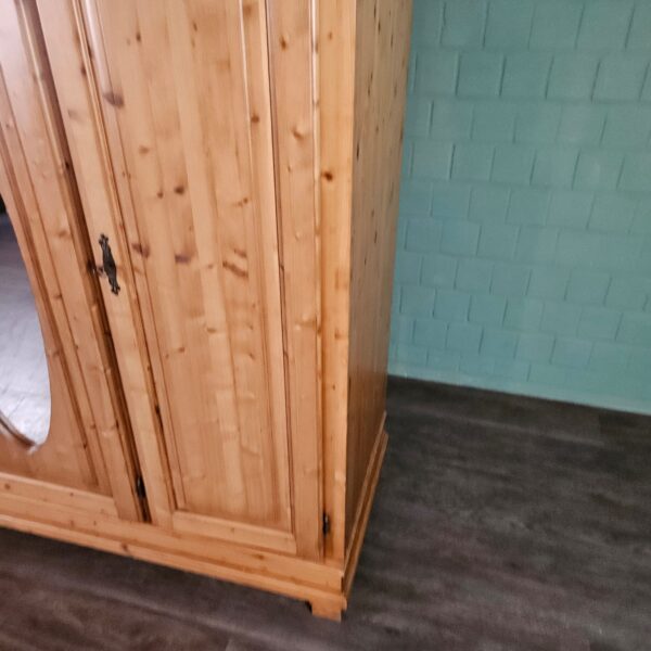 Kleiderschrank Schrank 1,65 m Kiefer – Bild 9