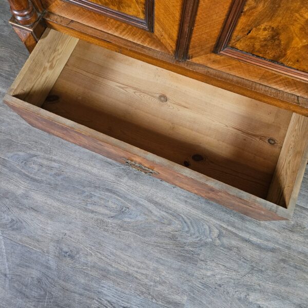 Kleiderschrank Schrank Gründerzeit 1880 Nussbaum – Bild 10