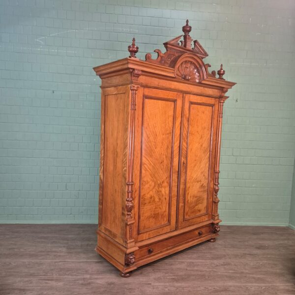 Kleiderschrank Schrank Gründerzeit 1880 Nussbaum