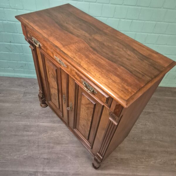Anrichte Halbschrank Gründerzeit 1880 Nussbaum – Bild 6