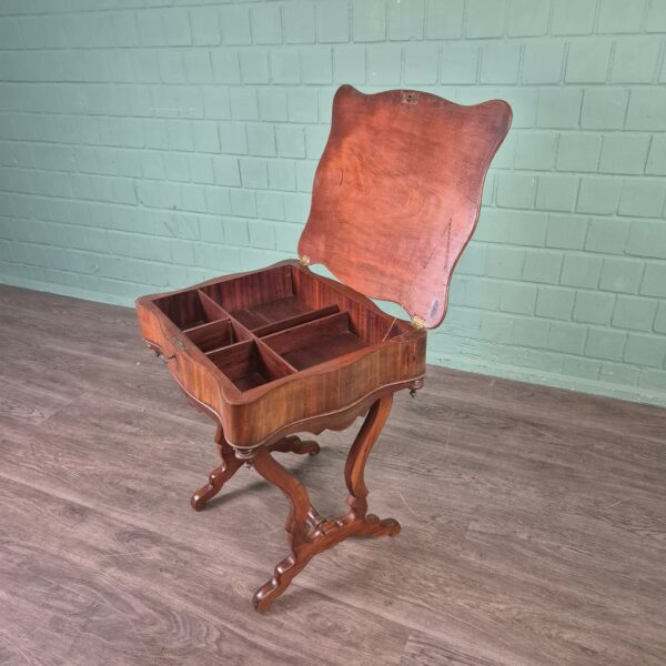 Nähtisch Biedermeier 1850 Mahagoni – Bild 10