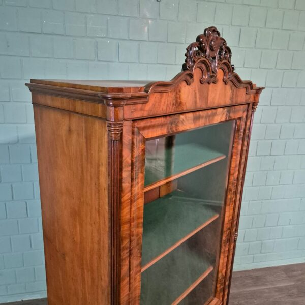 Geschirrschrank Vitrine Biedermeier 1860 Nussbaum – Bild 5