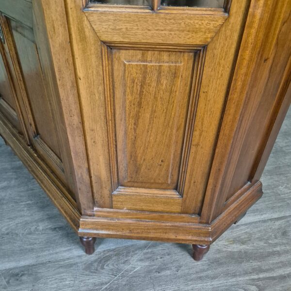 Buffetschrank Anrichte Kredenz Jugendstil 1920 Nussbaum – Bild 7