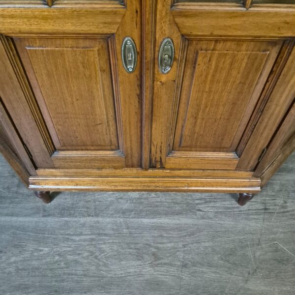 Buffetschrank Anrichte Kredenz Jugendstil 1920 Nussbaum – Bild 8