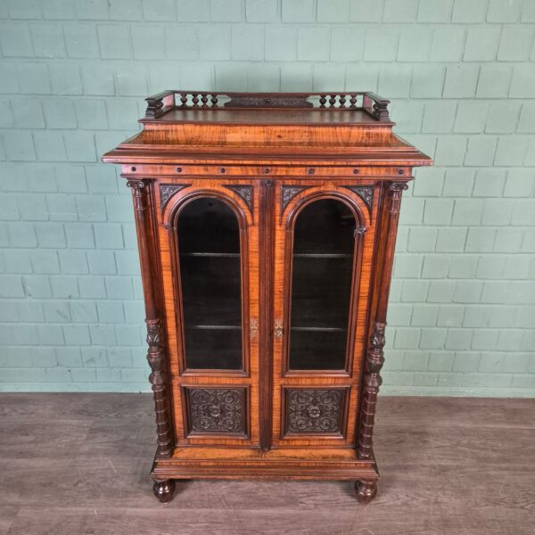 Geschirrschrank Vitrine Gründerzeit 1880 Nussbaum – Bild 3