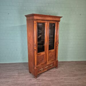Bücherschrank Vitrine Gründerzeit 1880 Nussbaum