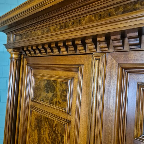Kleiderschrank Schrank Gründerzeit 1880 Nussbaum – Bild 7