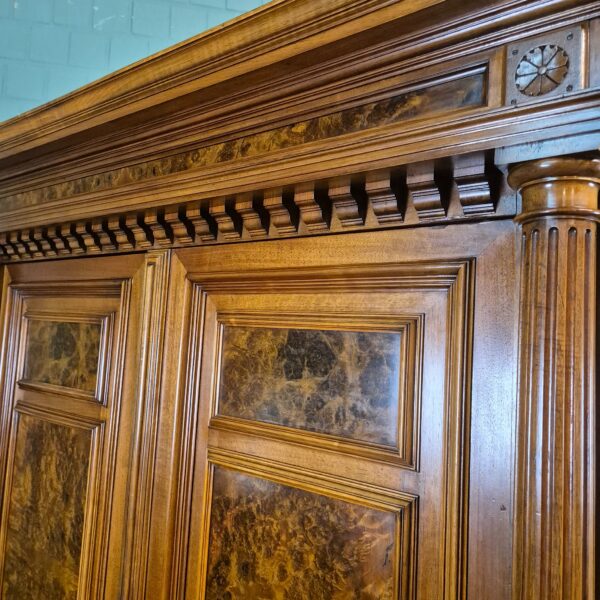 Kleiderschrank Schrank Gründerzeit 1880 Nussbaum – Bild 9