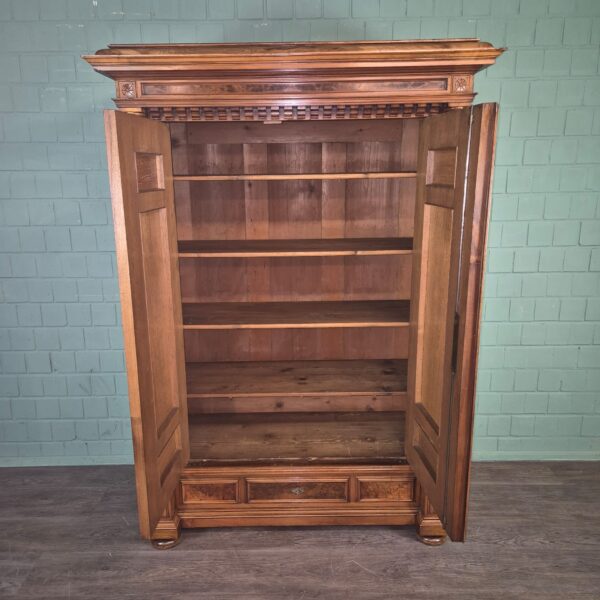 Kleiderschrank Schrank Gründerzeit 1880 Nussbaum – Bild 16