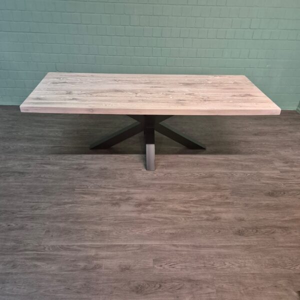 Esstisch Tisch Eiche 2,40 m x 1,01 m