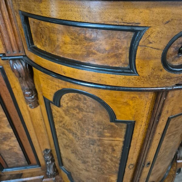 Eckschrank Eckbuffet Gründerzeit 1880 Nussbaum – Bild 13