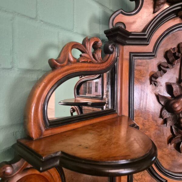 Eckschrank Eckbuffet Gründerzeit 1880 Nussbaum – Bild 16