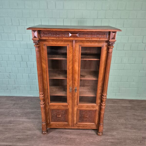 Bücherschrank Vitrine Gründerzeit 1880 Nussbaum – Bild 3