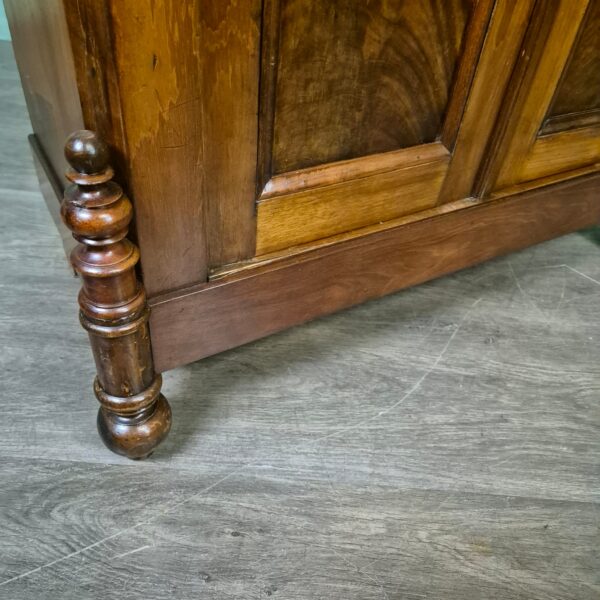 Anrichte Halbschrank Louis Philippe 1860 Nussbaum – Bild 8