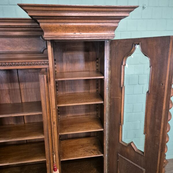 Vitrine Schrank Neubarock 1890 Eiche – Bild 20