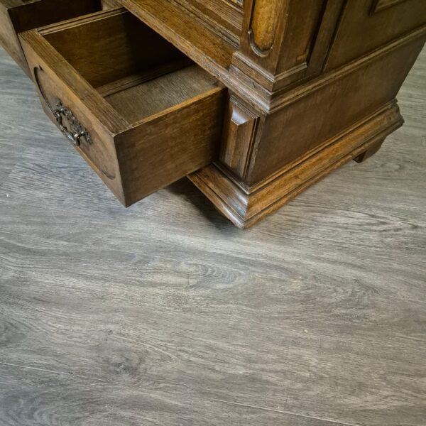 Vitrine Schrank Neubarock 1890 Eiche – Bild 25