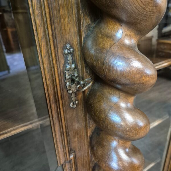 Vitrine Schrank Neubarock 1890 Eiche – Bild 14