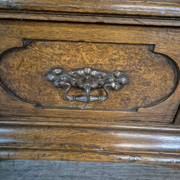 Vitrine Schrank Neubarock 1890 Eiche – Bild 16