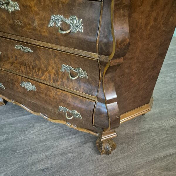 Vitrine Schrank Neubarock Nussbaum 1,10 m – Bild 10