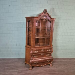 Vitrine Schrank Neubarock Nussbaum 1,10 m