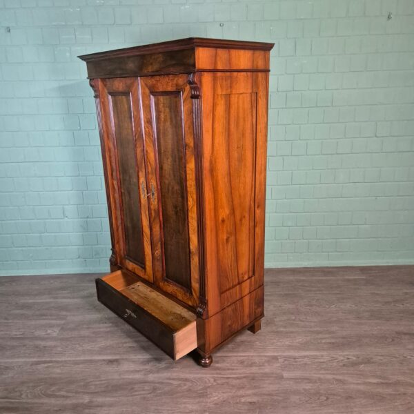 Kleiderschrank Schrank Gründerzeit 1880 Nussbaum – Bild 14
