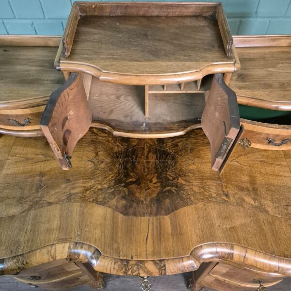 Schreibtisch Barock 1770 Nussbaum – Bild 13