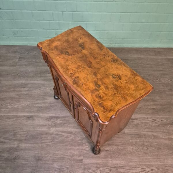 Anrichte Halbschrank Louis Philippe 1860 Nussbaum – Bild 7