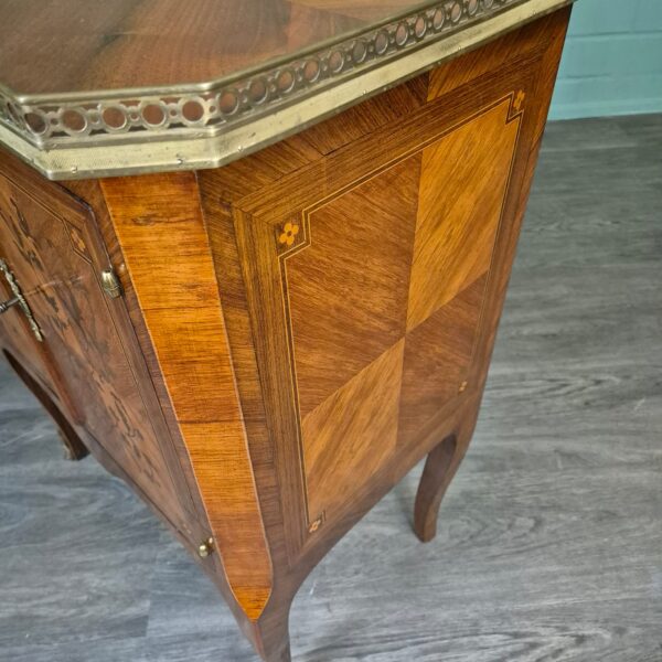 Anrichte Sideboard Art Deco 1915 Nussbaum – Bild 7