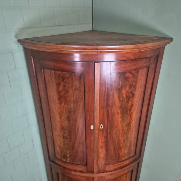 Eckschrank Biedermeier 1850 Mahagoni – Bild 6