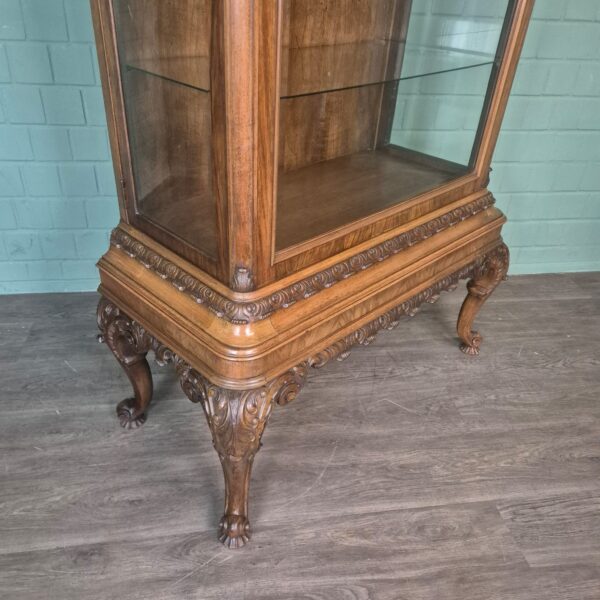 Vitrine Geschirrschrank Neubarock Nussbaum 1,06 m – Bild 8