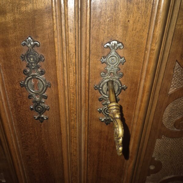 Buffetschrank Schrank Gründerzeit 1890 Nussbaum – Bild 9