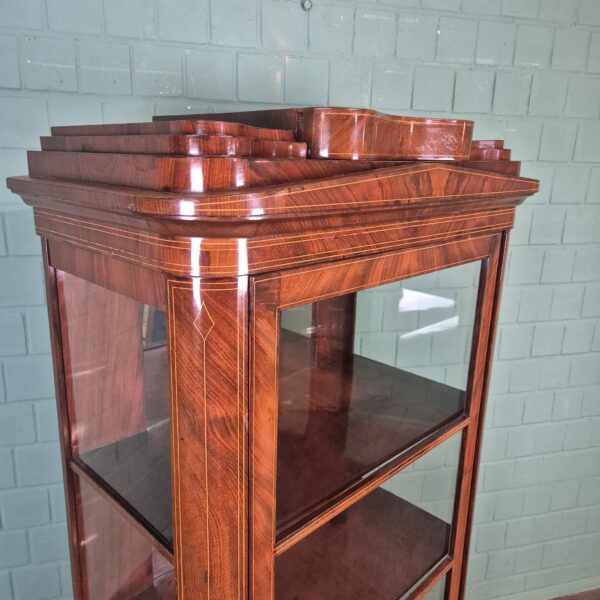 Vitrine Geschirrschrank Biedermeier 1830 Mahagoni – Bild 10