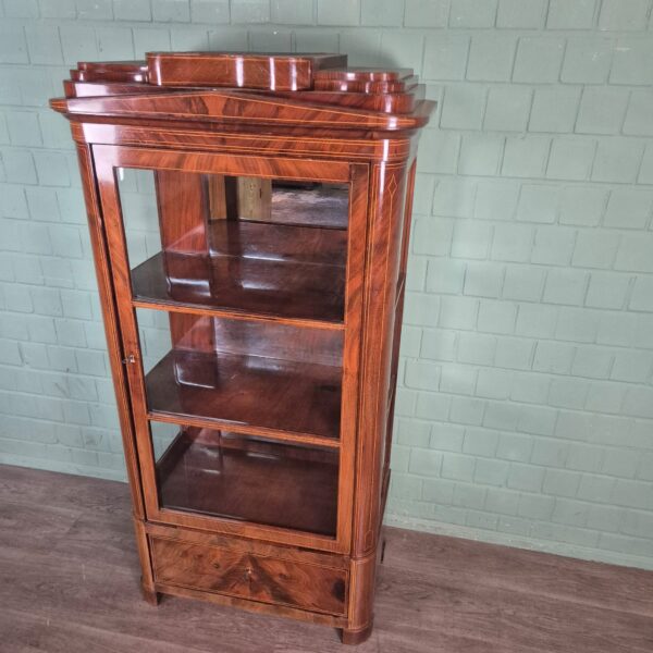 Vitrine Geschirrschrank Biedermeier 1830 Mahagoni – Bild 5