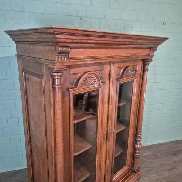Vitrine Geschirrschrank Gründerzeit 1880 Eiche – Bild 9