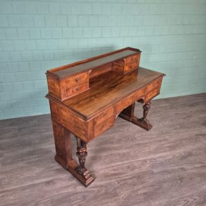 Schreibtisch Gründerzeit 1880 Nussbaum