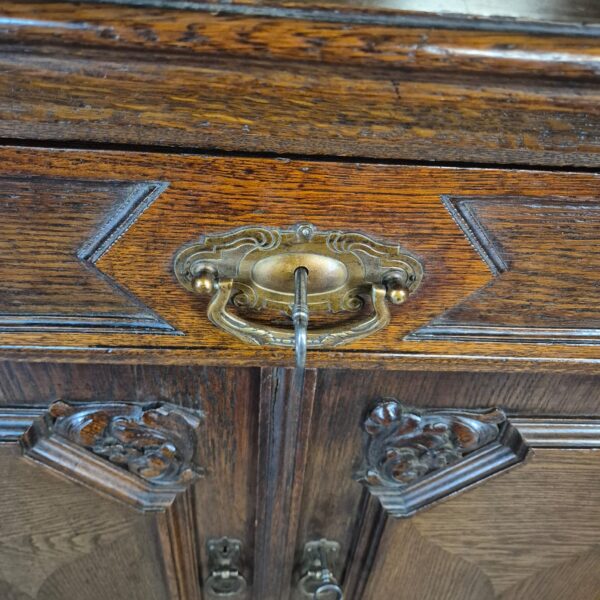Kredenz Buffetschrank Neubarock 1920 Eiche – Bild 9