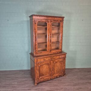 Buffetschrank Vitrine Biedermeier 1860 Nussbaum