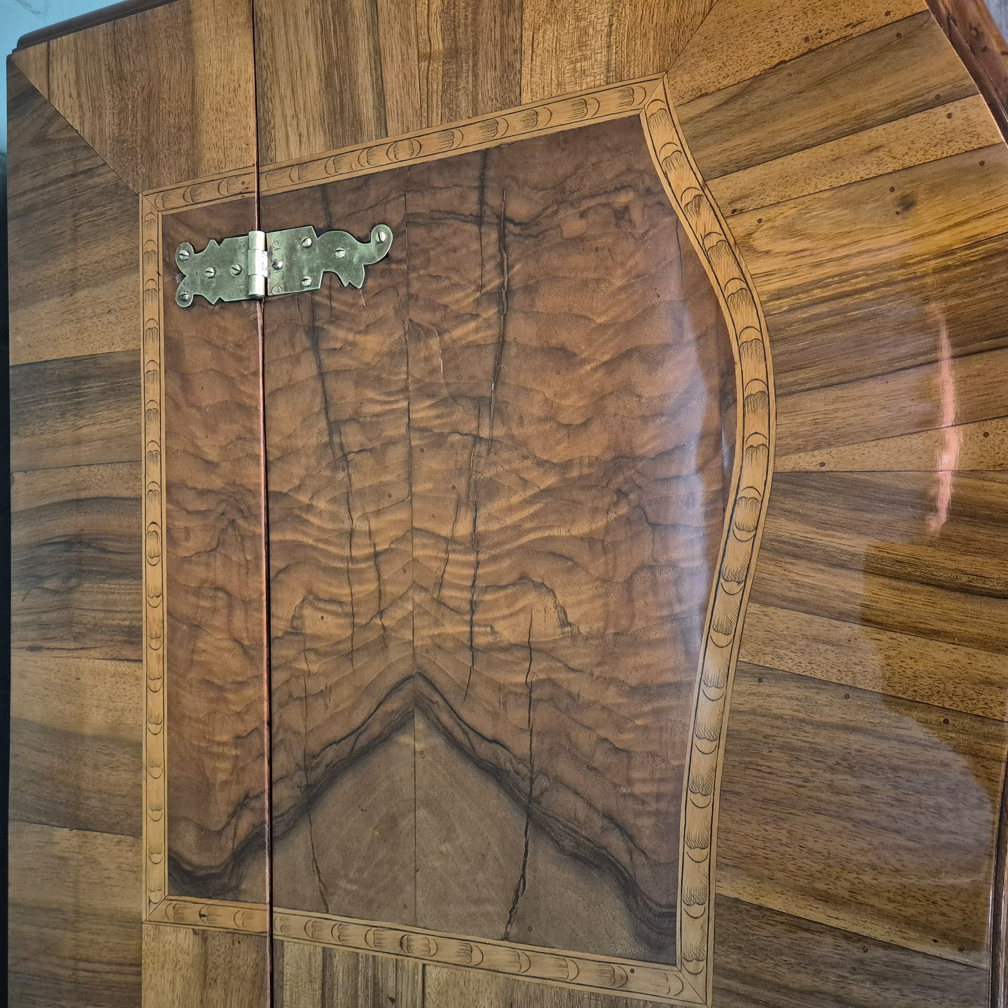 Barockkommode Kommode Barock 1780 Nussbaum – Bild 9