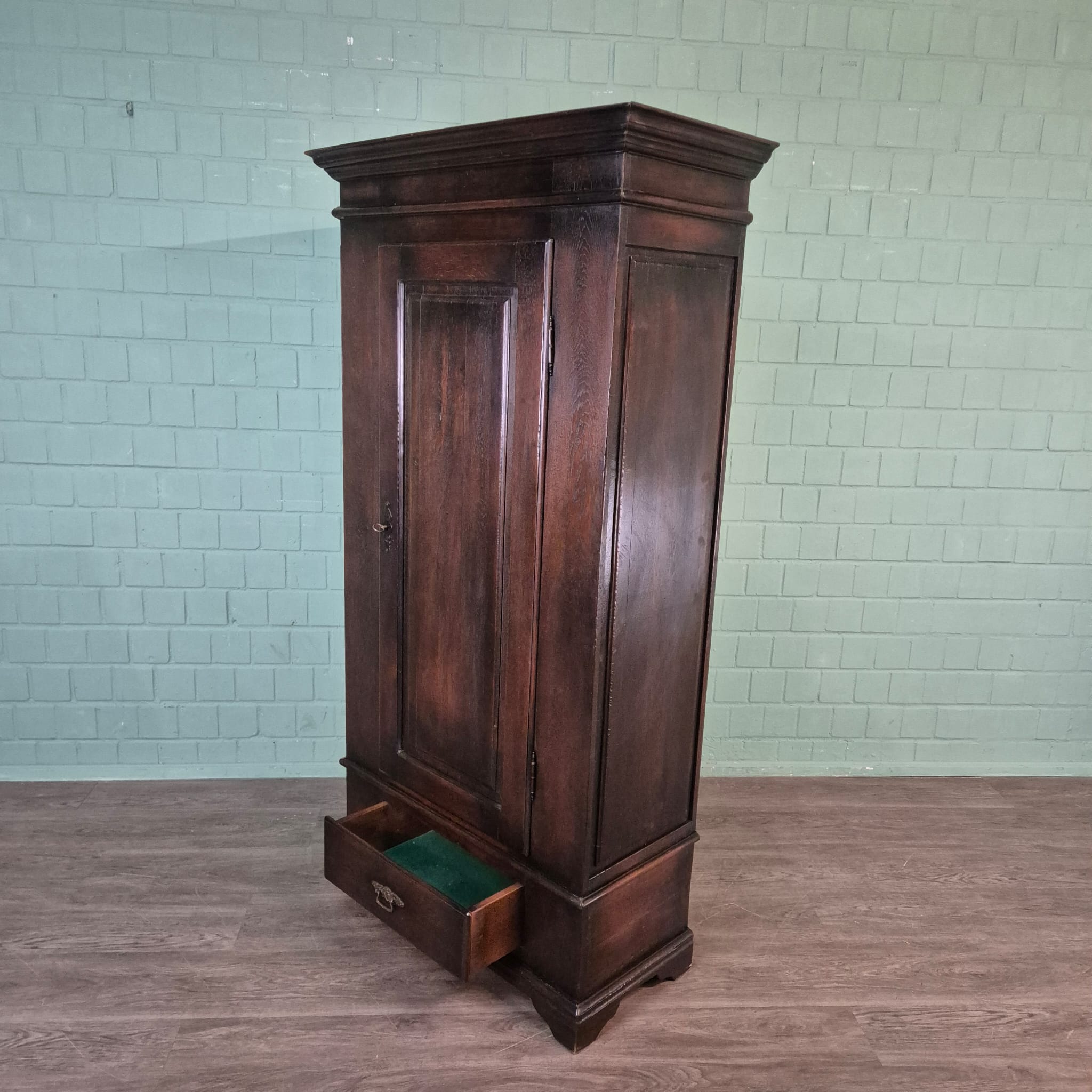 Schrank Kleiderschrank Eiche 1,00 m – Bild 6