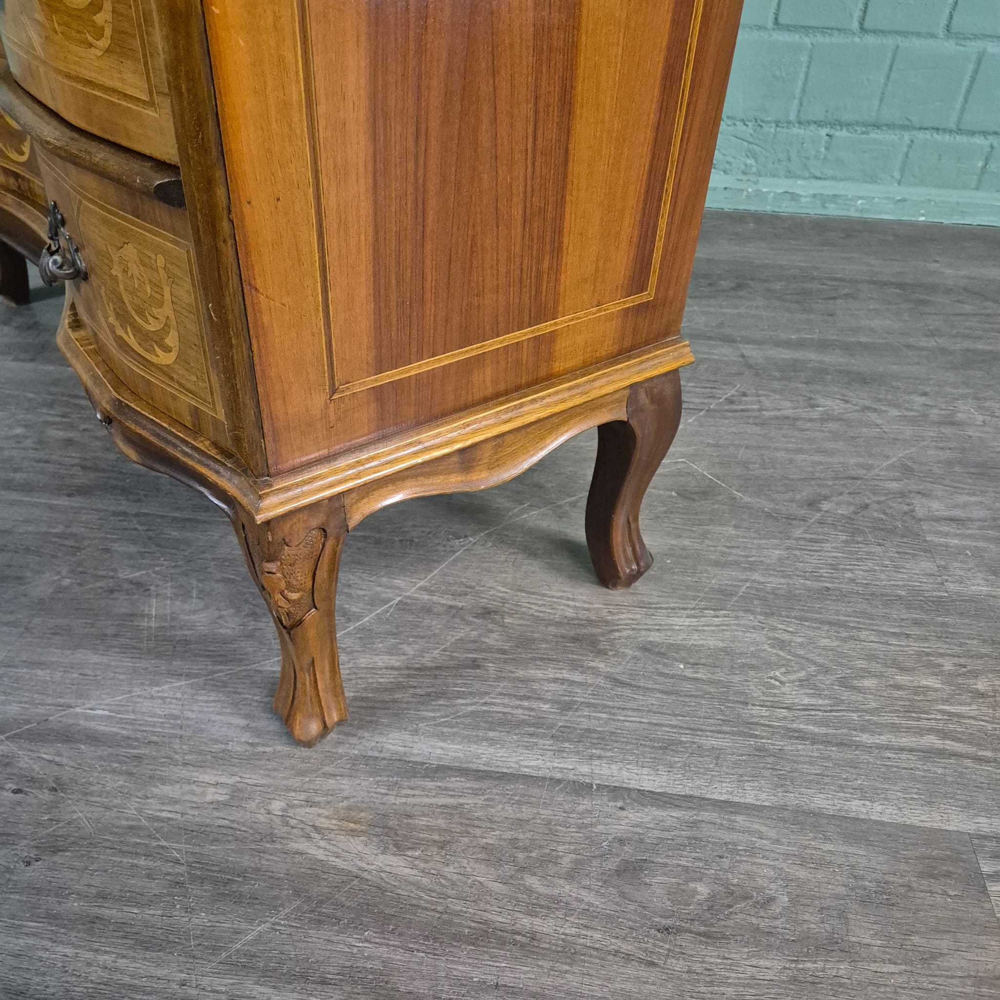 Schreibtisch Damensekretär Nussbaum 0,87 m – Bild 8