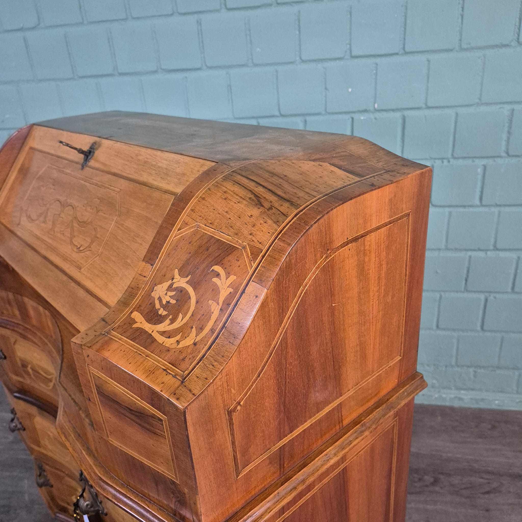 Schreibtisch Damensekretär Nussbaum 0,87 m – Bild 7