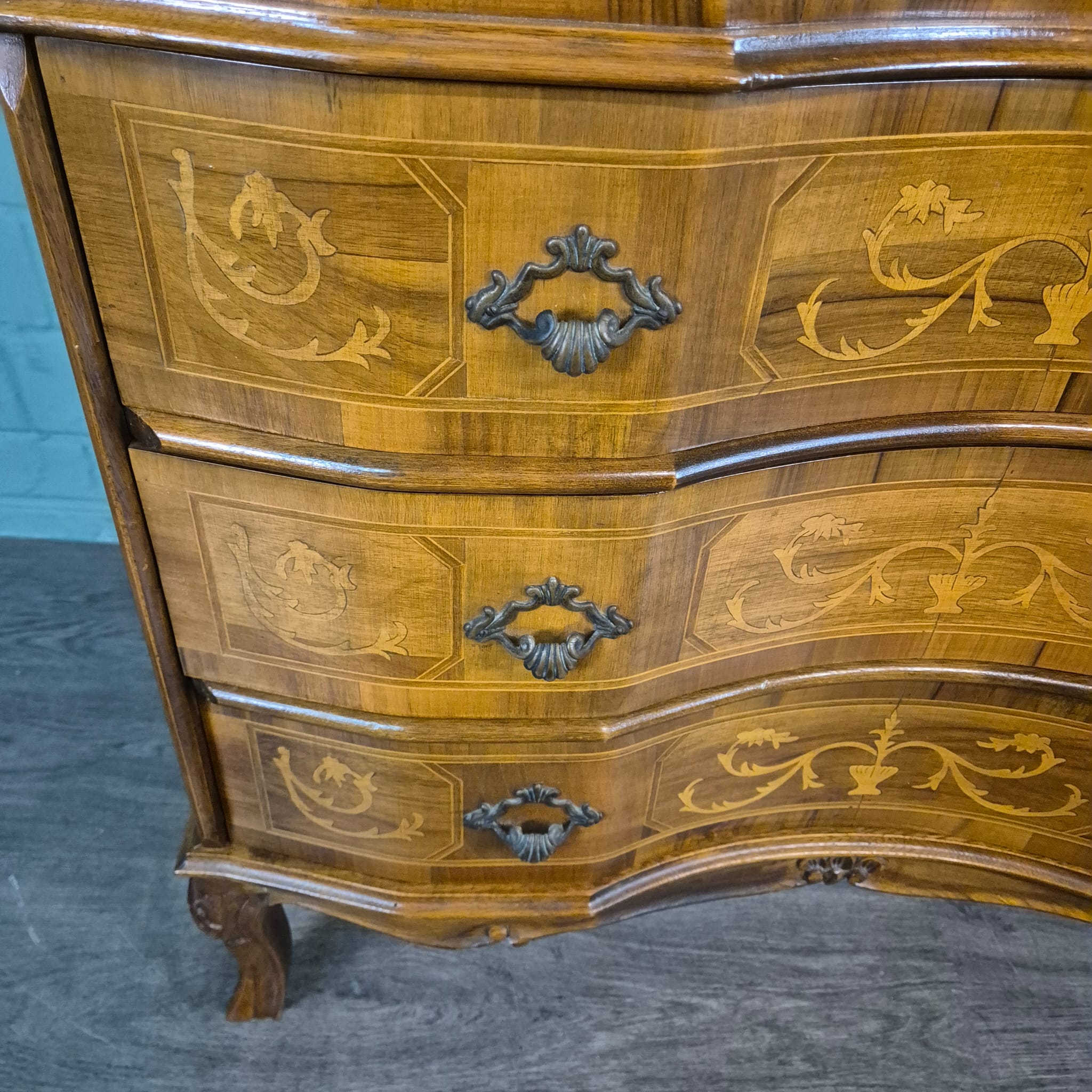 Schreibtisch Damensekretär Nussbaum 0,87 m – Bild 10