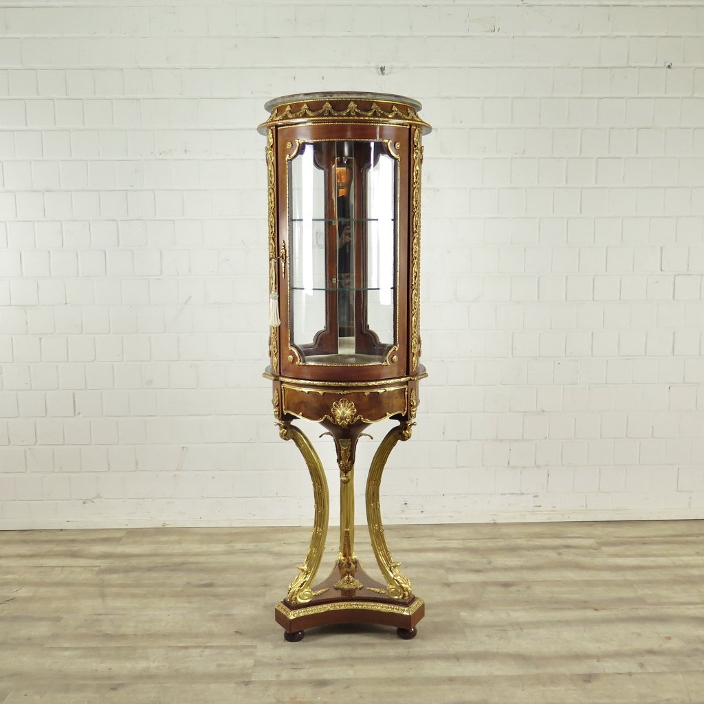 Vitrine Schaukasten Barockstil Nussbaum Marmor 1,47 m – Bild 4