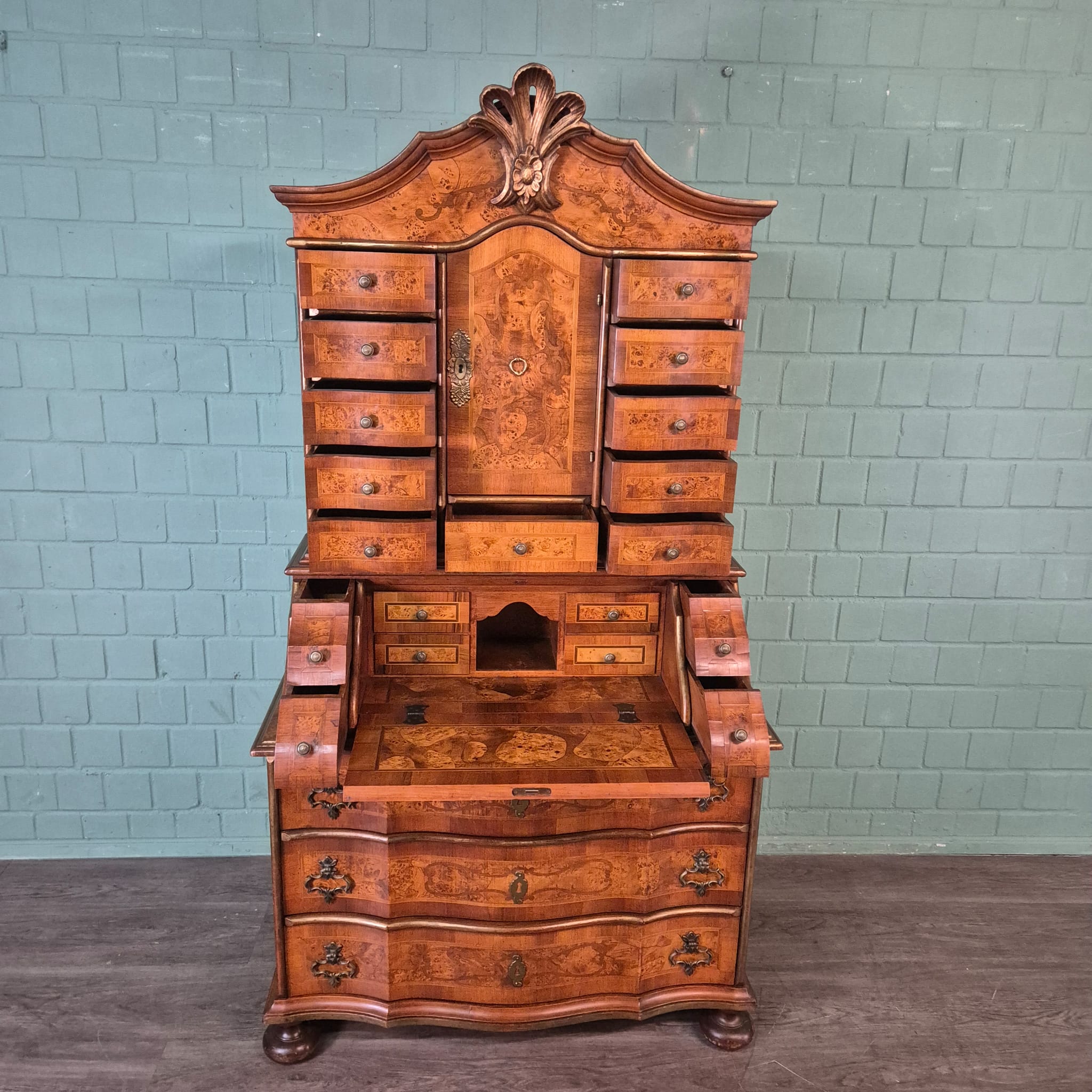 Tabernakel Sekretär Tabernakelsekretär Neubarock Nussbaum – Bild 17