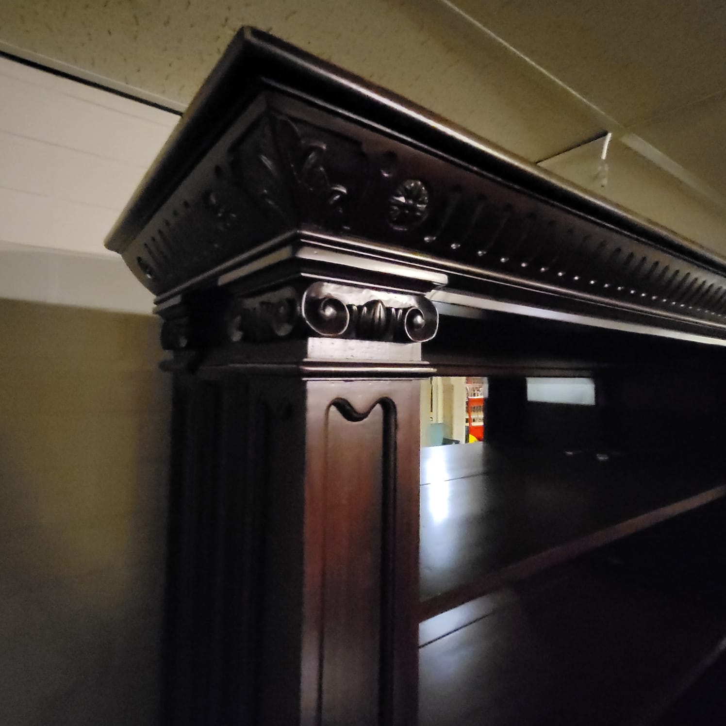 Theke Tresen Bella Mahagoni 4,00 m – Bild 17